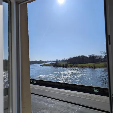Ambiente-An-Der-Elbe-Wohnung-Og