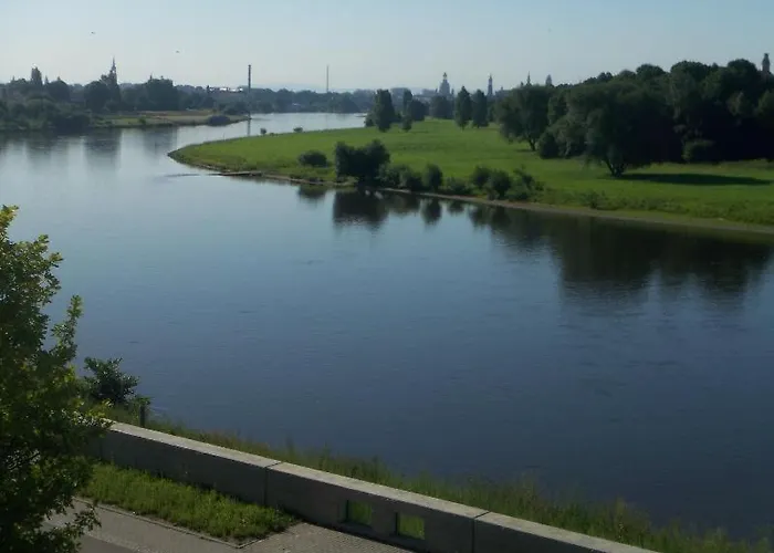 Ambiente-an-der-elbe-wohnung-og * Dresda