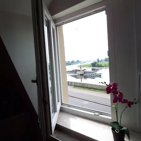 Ambiente-an-der-elbe-wohnung-og Apartament *